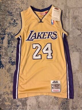 Mitchell & Ness Lakers #24 Gold and Purple Hardwood Classics Jersey size m Kobe